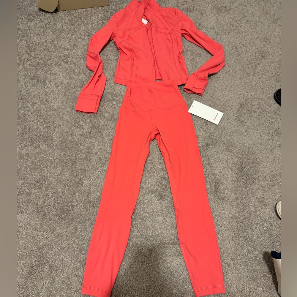 Lululemon hot pink set